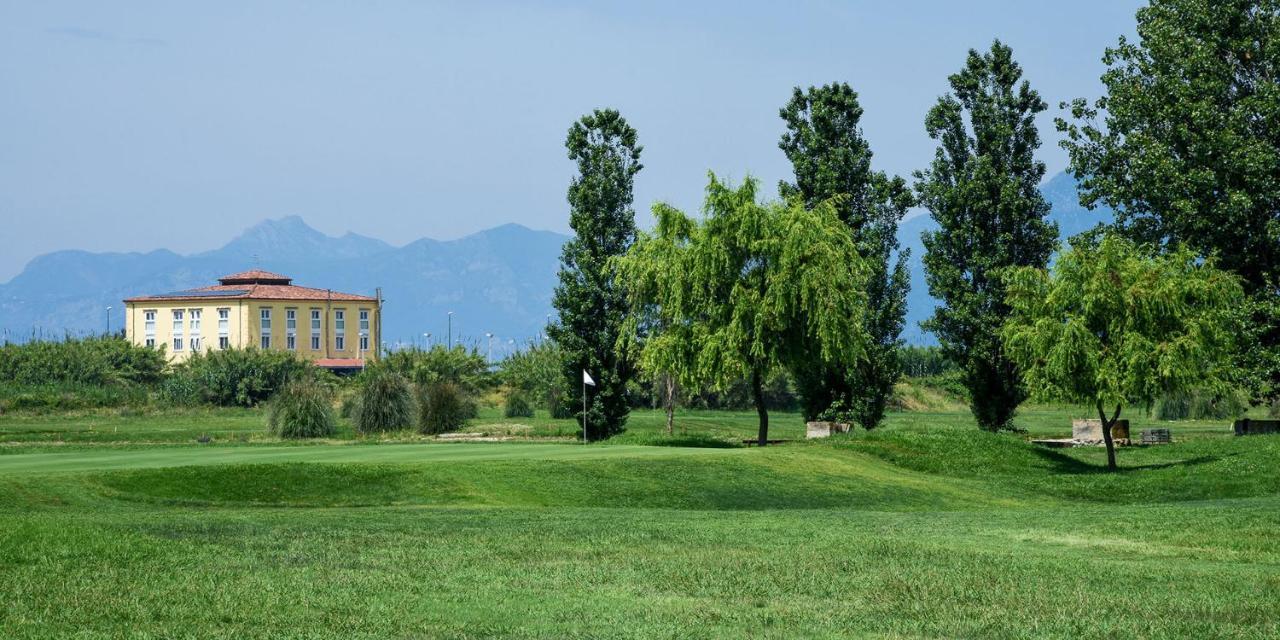 Hotel Quadrifoglio Понтеканьяно Экстерьер фото