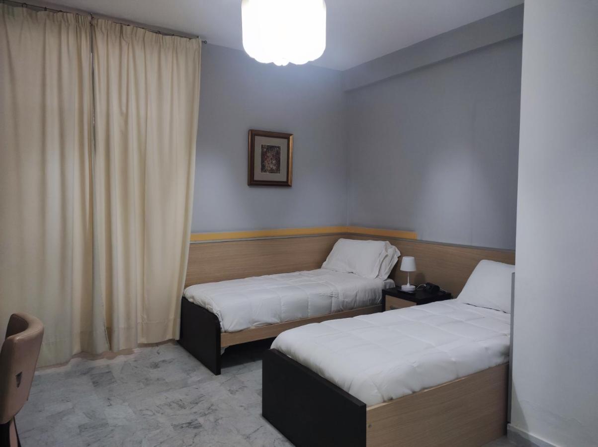 Hotel Quadrifoglio Понтеканьяно Экстерьер фото